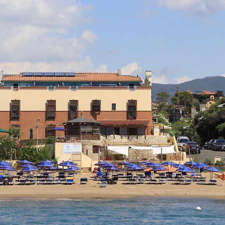 Hotel Villa Tramonto Direttamente Sul Mare San Vincenzo Zewnętrze zdjęcie