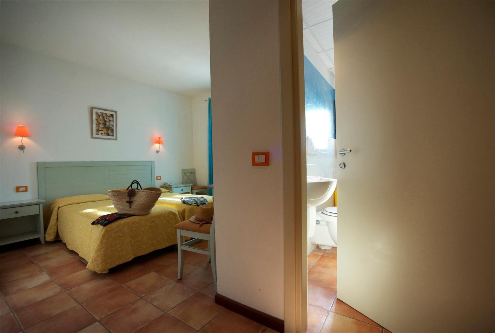 Hotel Villa Tramonto Direttamente Sul Mare San Vincenzo Zewnętrze zdjęcie