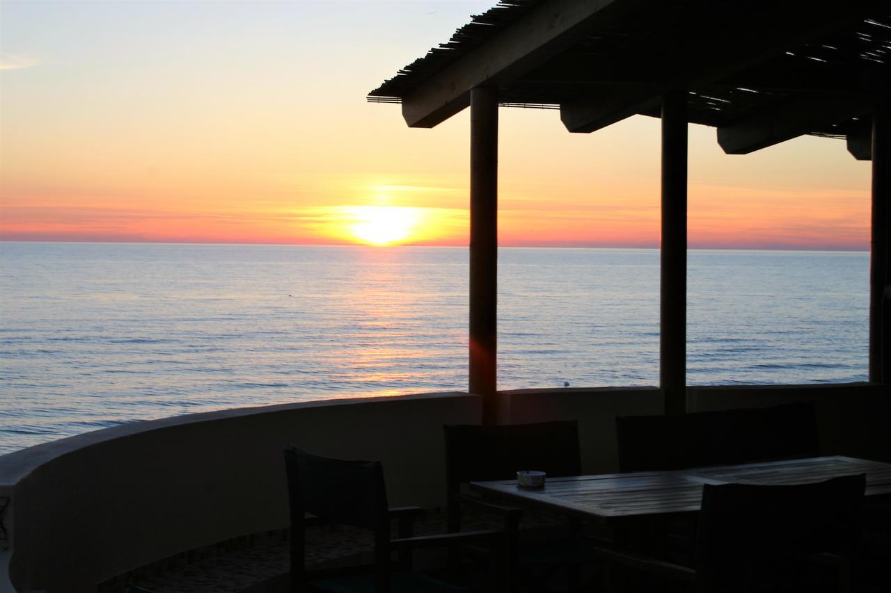 Hotel Villa Tramonto Direttamente Sul Mare San Vincenzo Zewnętrze zdjęcie