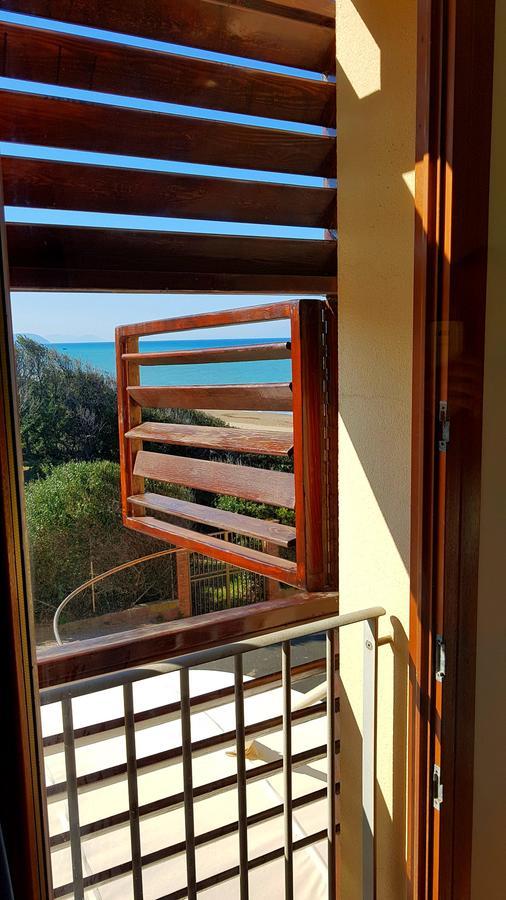 Hotel Villa Tramonto Direttamente Sul Mare San Vincenzo Zewnętrze zdjęcie