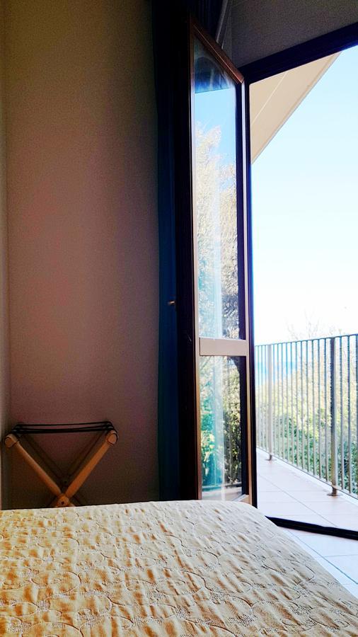 Hotel Villa Tramonto Direttamente Sul Mare San Vincenzo Zewnętrze zdjęcie
